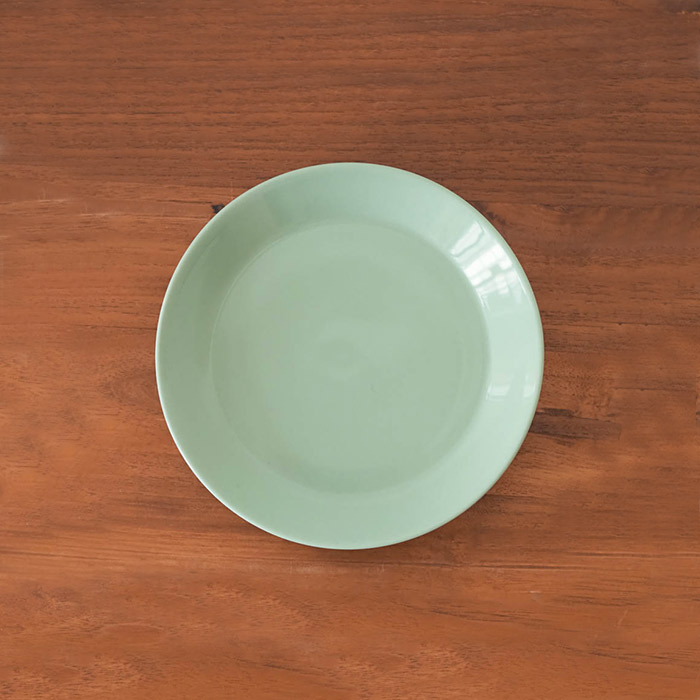 イッタラ　ティーマ　プレート　17cm　セージグリーン　/　iittala　TEEMA