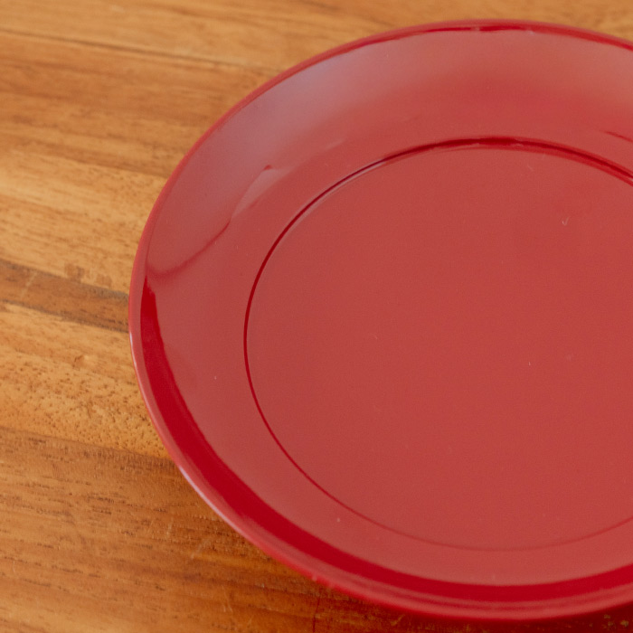 椿皿　4.5寸　赤【クーポンプレゼント11/30まで】