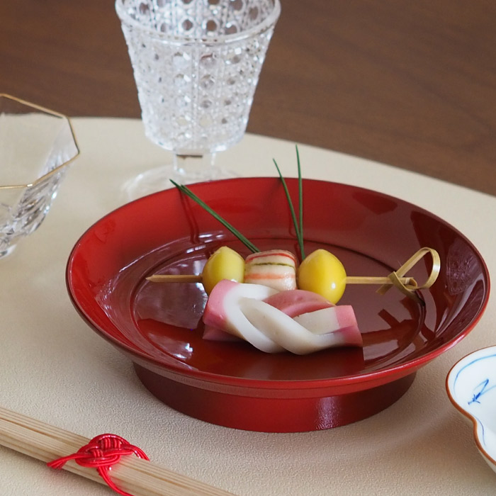 椿皿　4.5寸　赤【クーポンプレゼント11/30まで】