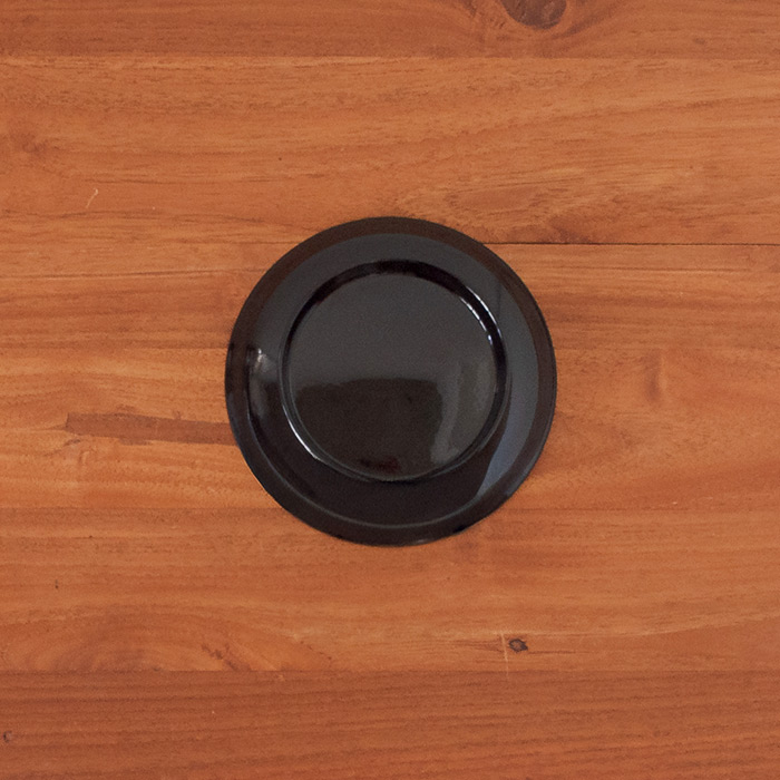 椿皿　4.5寸　黒【クーポンプレゼント11/30まで】