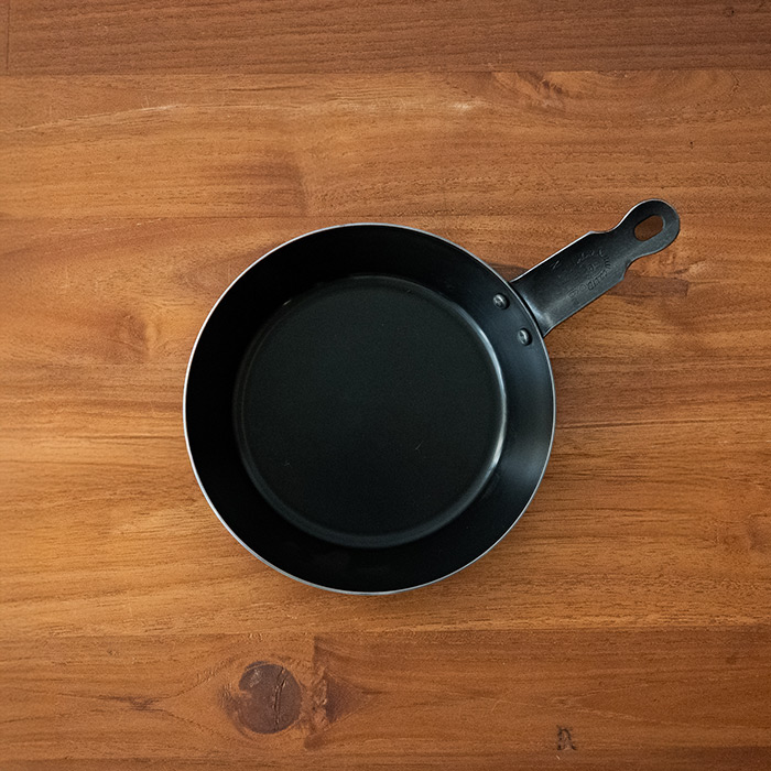 【訳あり】中尾アルミ製作所　鉄短取手フライパン 16cm【26SPR】【sp】