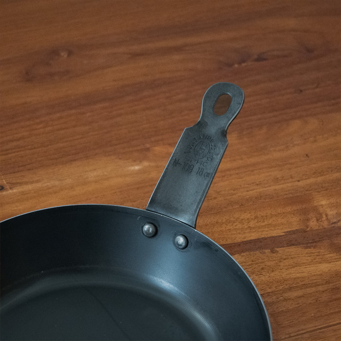 【訳あり】中尾アルミ製作所　鉄短取手フライパン 18cm【26SPR】【sp】