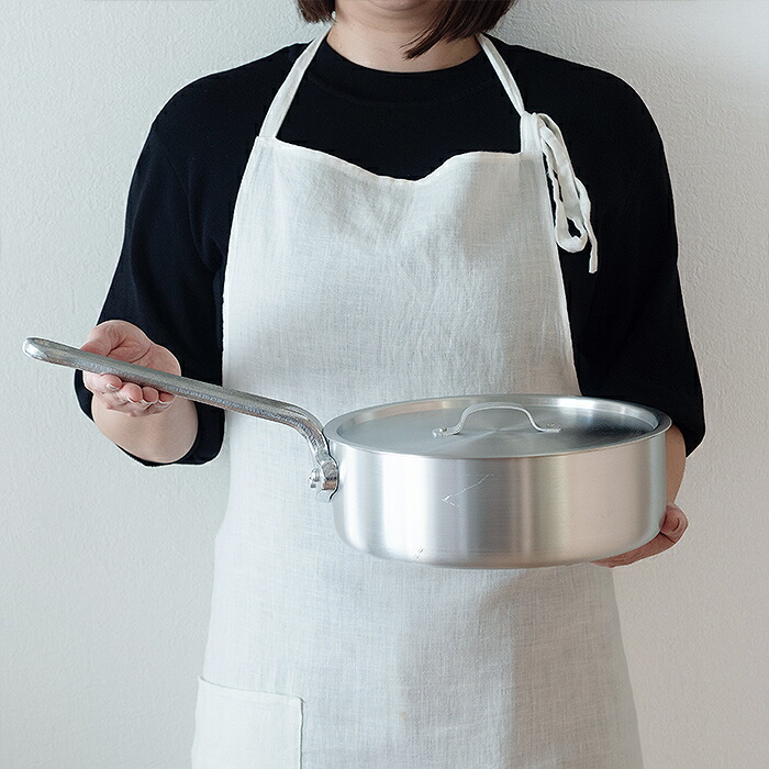 中尾アルミ製作所　アルミソテーパン　24cm【25BF】