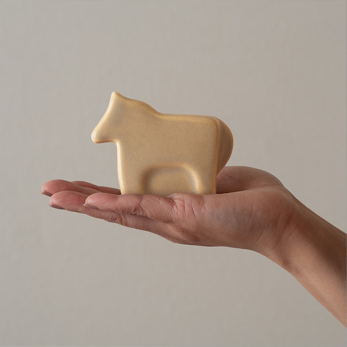 かもしか道具店　馬　ベージュ【クーポンプレゼント11/30まで】