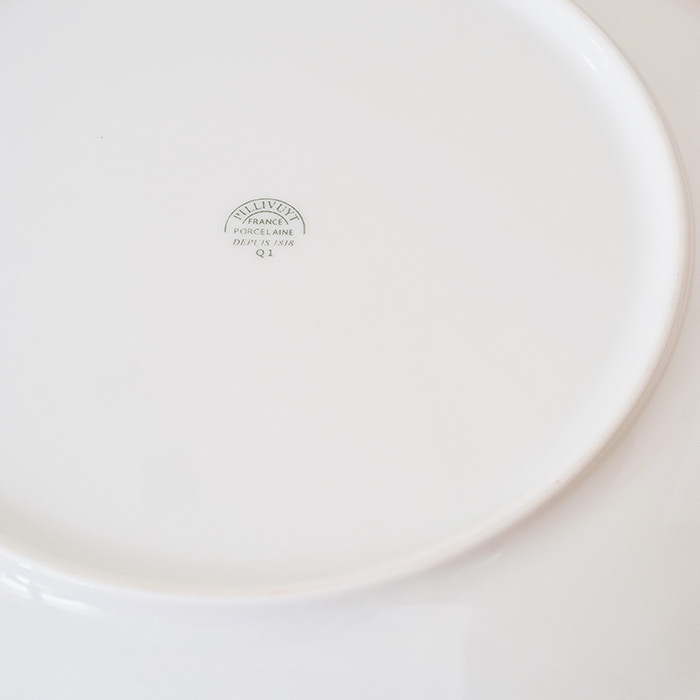 ピリヴィッツ　オーバルステーキプレート　29.5×25.5cm　P016　/　PILLIVUYT