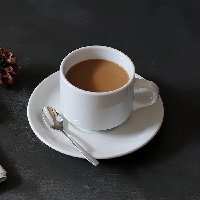 ピリヴィッツ　ヨーロッパ　ティーカップ＆ソーサー　200cc　P411　/　PILLIVUYT