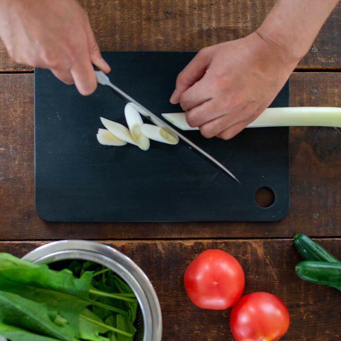 ラバラバ　カッティングボード　S　/　RUBBER Raba