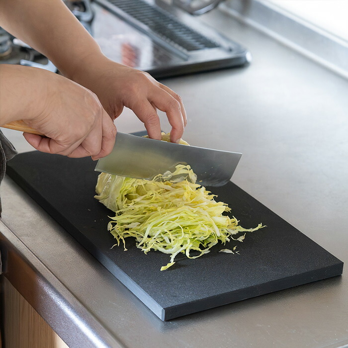 ラバラバ　プレミアム　カッティングボード　M　/　RUBBER Raba