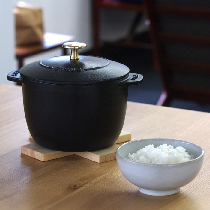 ストウブ　ラ　ココット　デ　ゴハン　M　16cm　ブラック　/　staub【25BF】